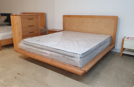 King Bedframe Messmate - London